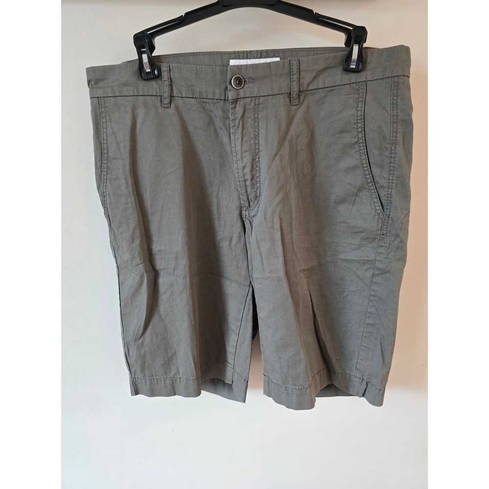 Brax Feel Good Style Bristol Mens Olive Green Cotton Chino Shorts Size 33/32